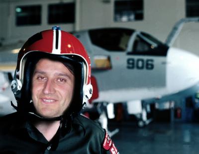 Un socio del club practicando su hobbie...